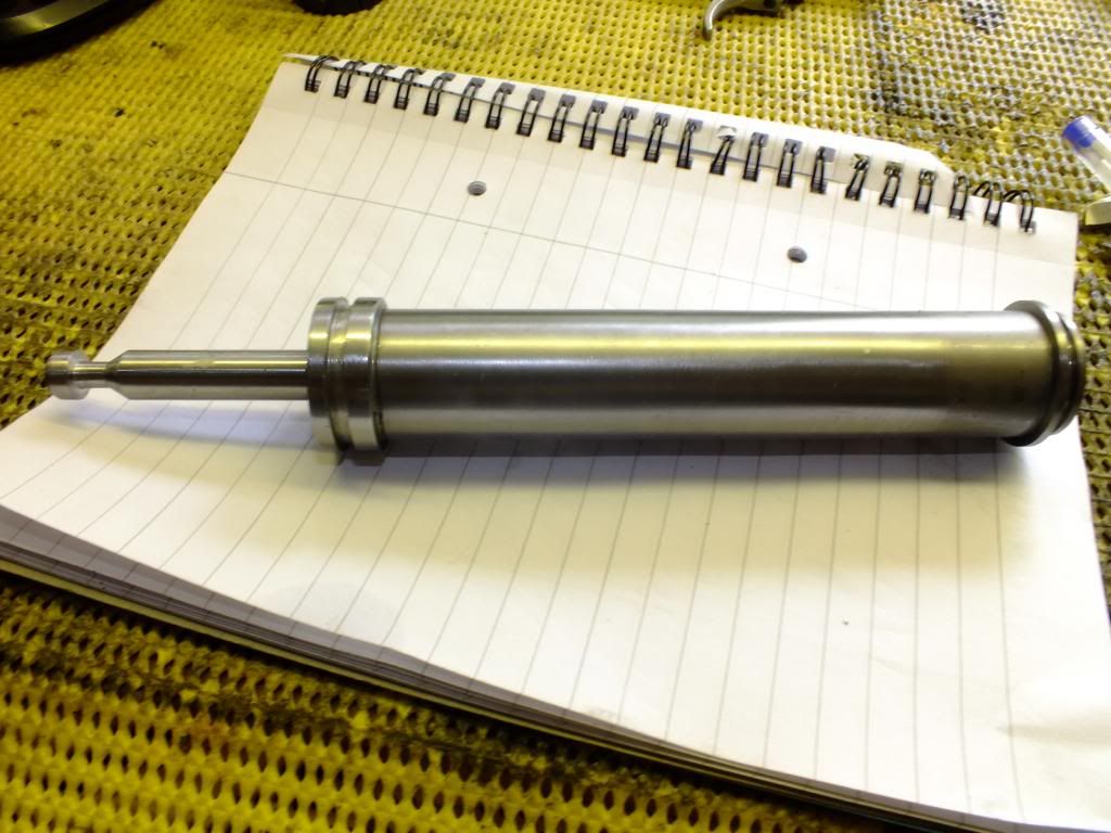 Hw80 rotating short stroke piston